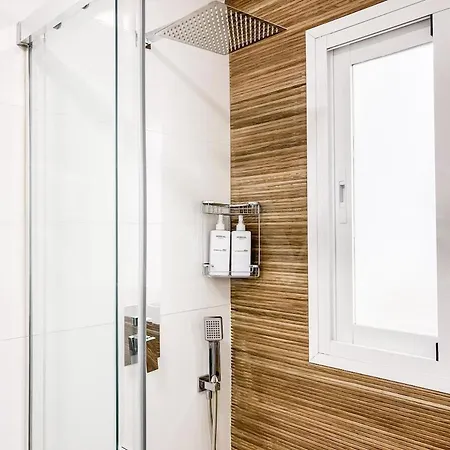 Charming With Balcony Near Center Rems Apartment *